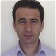 Physik, Mathematik und Englischunterricht wird allen Schülern im Alter von 8 bis 15 Jahren angeboten.