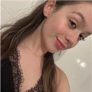 Profesora de Matemáticas y Lengua Castellana y Literatura que puede dar clase hasta 2º de bachillerato de Ciencias Sociales