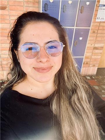 Laura Gomez