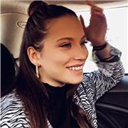 ciao! mi chiamo alessandra, frequento l’ultimo anno del liceo delle scienze applicate e mi offro per fornire ripetizioni di matematica e le altre materie scientifiche