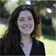 Profesora de magisterio musical y titulada con el superior de interpretación musical con más de 2 años de experiencia