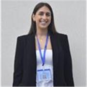 Estudiante de RRII con interés en brindar apoyo a estudiantes de Primaria y ESO y preparación de exámenes oficiales de inglés