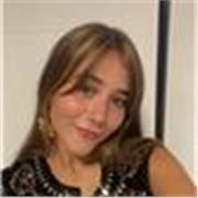 Estudiante de enfermería titulada con un C1 de inglés y con experiencia previa, ofrece clases particulares. 