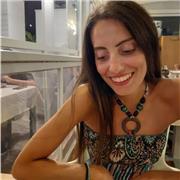 Laureata in ambito letterario e diplomata liceo linguistico offro ripetizioni per ragazzi di scuole superiori.