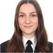Profesora de matemáticas imparte clases a alumnos de la ESO, Bachillerato preparación selectividad o matemáticas de otros grados universitarios