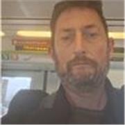 Profesor de castellano con experiencia ayudando a personas extranjeras. 