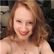 Étudiante Bac+2 en licence de Science Politique, 20/20 à l'écrit et à l'oral au Bac de Français, sur Vertou.