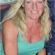 Yoga and pilates teacher. Very experienced with adults and children both online and face to face
