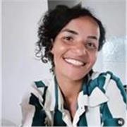 Professora particular de Língua Portuguesa com experiência em aulas on-line de redação, literatura e gramática para todos