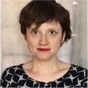 Profe Français et Arts vous concocte des cours attrayants et sur-mesure ! Diplômée DEA Lettres, Cinéma, Philosophie + Arts 🌟