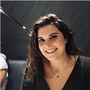 Profesora graduada de educación primaria imparte clases desde 1º de primaria hasta 2º de secundaria
