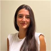 Graduado en Economía imparte clases de Economía de Bachillerato y ESO con enfoque claro, práctico y personalizado