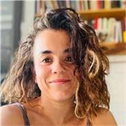 Profesora de lengua castellana y literatura. Imparto clases online o en Madrid. 