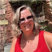 Having shaped leadership capability and employee experience at a global scale, I now focus on helping students understand how to l