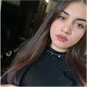 Mi chiamo Simona,ho 19 anni e frequento il primo anno di università all'università Parthenope di Napoli,i miei studi precedenti hanno riguardato il settore del turismo in cui ho avuto modo di studiare tre lingue :l'inglese, il francese e lo spagnolo.Quest