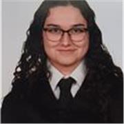 Estudiante de un grado superior de educación infantil. Doy clases, pero si necesita que cuide al niño también puedo hacerlo.