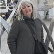 Native Spanish speaker in London helping adults gain confidence in conversational Spanish Architect and Architectural Historian offering university-level support in architecture theory, history and neuroarchitecture