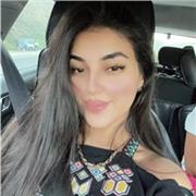 Französisch und Arabisch sind my Muttersprachen 
Ich spreche ein bisschen Deutsch und Gut Englisch