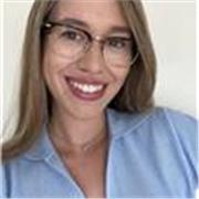 Titulada en C1 oferta clases de francés para principiante, intermedio o avanzado