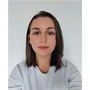 Etudiante en Master possédant un niveau avancée en anglais