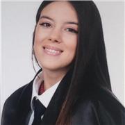 Profesora de historia del arte, inglés, lengua, latín (nivel 4º de ESO y Bachillerato), Matemáticas, etc