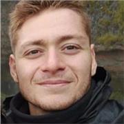 Laureato in scienze dell'educazione offre ripetizioni di italiano, storia, inglese