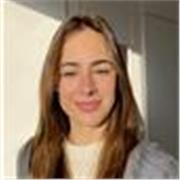 Profesora particular de inglés y refuerzo escolar. Estudiante de Lenguas Aplicadas, ofrece clases online y presenciales para alumn
