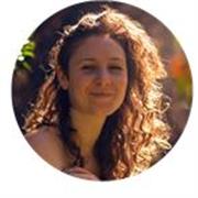 Profesora de Yoga y Pilates, con mas de 15 años impartiendo clases. Ofrezco clases virtuales individuales y en grupos pequeños