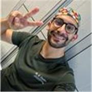 Chirurgo ortopedico disponibile a lezioni di anatomia, ortopedia e traumatologia