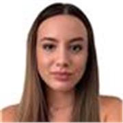 Profesora titulada en psicología y con habla inglesa