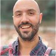 Profesor de Griego moderno con amplia experiencia imparte clases de Griego moderno para todos los niveles y edades