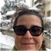 Ho un metodo particolare...
Per ogni studente cambia ma e' sempre attivo, mai passivo....