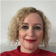 Accompagnement en français pour développer confiance et expression personnelle