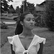 Actuellement étudiante en première année de psychologie à Tours, je suis disponible pour des cours de SES