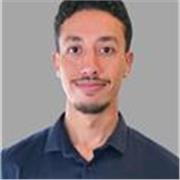 Prof à domicile, donne des cours d'anglais particuliers pour les élèves du collège, lycée et supérieur.