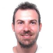 Pronto ad aiutare gli studenti in difficoltà nelle materie scientifiche.