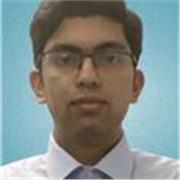 Computing tutor providing lesson to GCSE and A-Level students