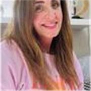 I am an advanced EFT practitioner focusing on helping people grow, expand and release any unwanted beliefs or behaviours.