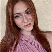 Offro ripetizioni di lingue straniere; materie letterarie e aiuto compiti. Inglese e Francese (C2); tedesco livello ottimo.