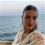 Estudiante universitaria, con título B2, me ofrezco a dar clases de inglés online a niños de primaria y primeros ciclos de la ESO.