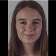 me defino como una persona trabajadora y constante, me siento muy cómoda explicando a niños y enseñandoles, franjas de entre 7y15