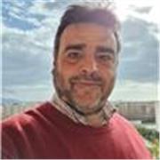 Profesor de apoyo y refuerzo escolar especializado en Geografía, Historia e Historia del Arte