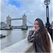 Profesora de inglés nivel C1. Clases personalizadas, cercanas y prácticas para ganar fluidez y seguridad