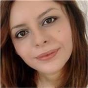 Soy doctoranda con experiencia docente en la universidad en el área de informática. Me considero una persona paciente, responsable