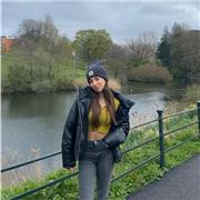 Hola! Soy estudiante de educación infantil, me encanta enseñar y estoy abierta a todo tipo de alumnos