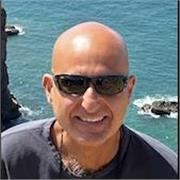 Profesor de IES, con más de 20 años de experiencia impartiendo Matemáticas II (2º bto)