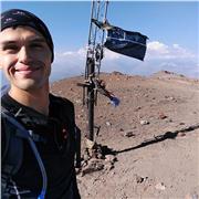 Profesor de geología con experiencia en mineria y geotécnia
