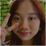 Newbie tutor with her Bachelor's of Mass Communication and passion to teach primary school students the beauty of graphic design.