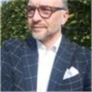 Insegnante per aiuto compiti scuola primaria