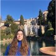 Profesora particular de inglés con un título C1. Apto para primaria, secundaria y gente preparándose exámenes de nivel desde el A1 al B2